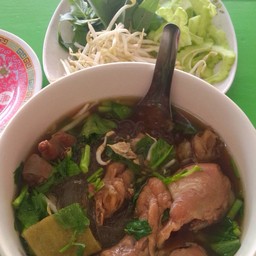 พุงกาง ก๊วยเตี๋ยวไก่มะระ