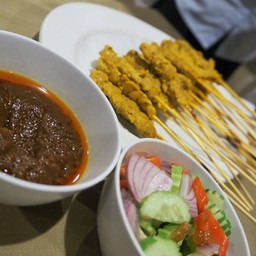 หมูสะเต๊ะเทพนคร