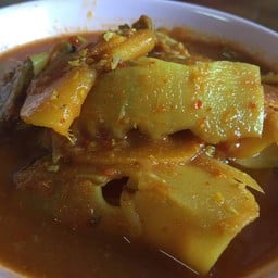 ครัวป้านอม-ป้าดา  สาขา2 ข้าวแกงปักษ์ใต้