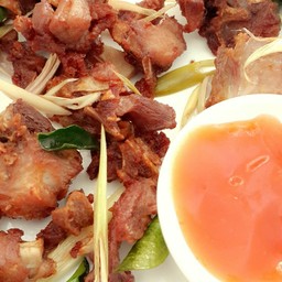 ไก่บ้านทอดเกลือ อร่อย แต่เหนียว