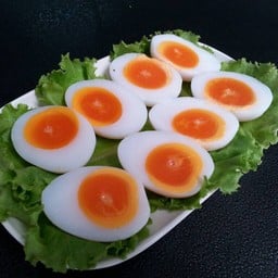 ร้าน เตี๋ยวตุ๋นชุลมุน รื่นรมย์