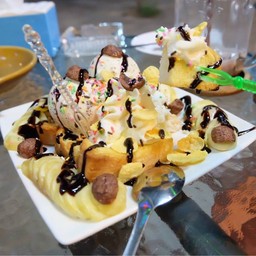 ปัง ไอติมช้อคชิพ วิปครีม เพิ่มไอติม
