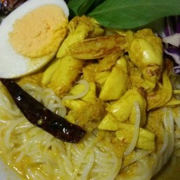 ขนมจีนปากจู๋