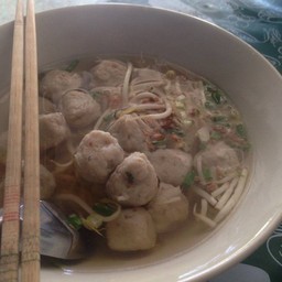 เกาเหลาลูกชิ้นปลา