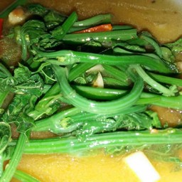 บ้านครัวริมน้ำ