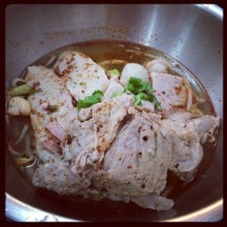 เกาเหลาต้มยำ