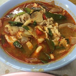 ต้มยำเห็ดใส่หมู