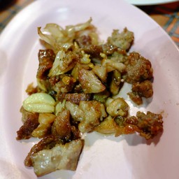 หมูทอดกระเที่ยม