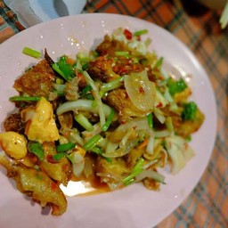 จุ้ย โภชนา