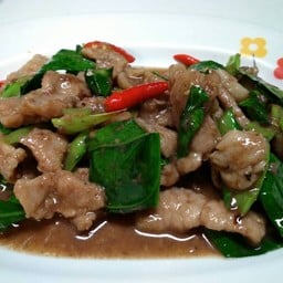 สุกี้ทะเลตลาดอนุสาร