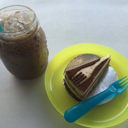 กาแฟโบราณ&Tiramisu