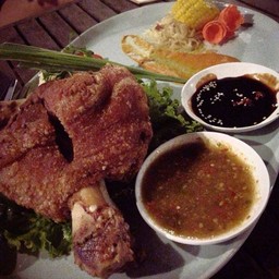 หูย. น้ำลายไหลลล