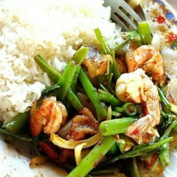 ยายแล่มตามใจสั่ง