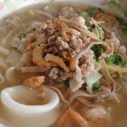 ก๋วยเตี๋ยวบ้านบึง พัทยากลาง