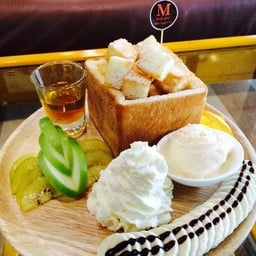 Med Cafe'