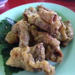 ไส้ทอด ร้านอาหารวันดี อร่อยสุดๆ