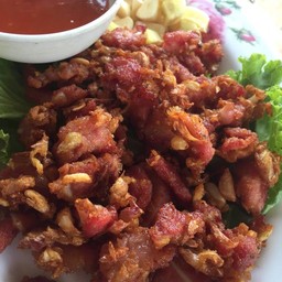 แหนมซี่โครงทอด