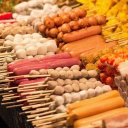 ลูกชิ้นทอดป้าอ๋อย