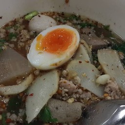 ก๋วยเตี๋ยวต้มยำไข่ตานี