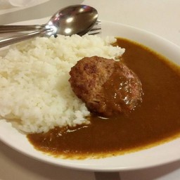 ข้าวหน้าแกงกะหรี่หมูแฮมเบิร์ก 79.-