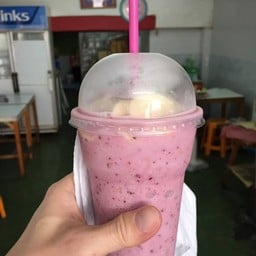 ร้านเปิ้ลน้ำผลไม้ปั่น กาแฟ