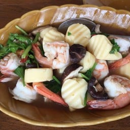 บ้านป้าย้อย -