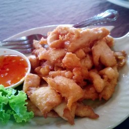 ไก่ทอดกระเทียม 