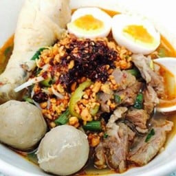ก๋วยเตี๋ยวต้มยำตาโฟ ป่าพะยอม
