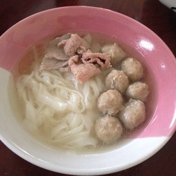 ก๋วยเตี๋ยวน้ำใส