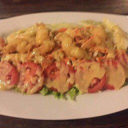 สลัดกุ้งทอด