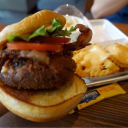 Shake Shack Old Fulton , New York