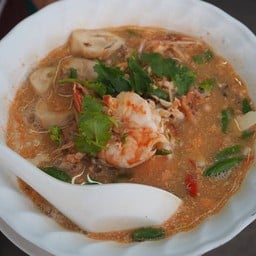 แนะนำต้มยำกุ้งอร่อยเหาะเหินเลยค่ะ