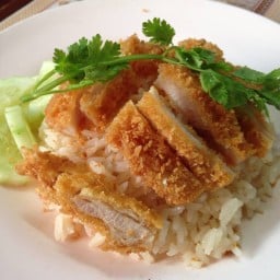 ข้าวมันไก่ไหหลำ หลังเทคโนตีนดอย