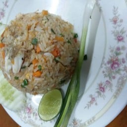 ข้าวผัดปูหอมๆ
