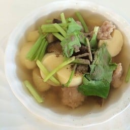 ร้านข้าวแกง ในปั๊มอาทิตย์ ไฮเวย์ โคราช