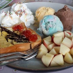 ไอติมถาด