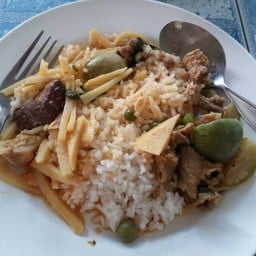 ศูนย์อาหาร