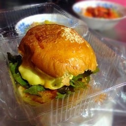 OMG Burger หน้า Kantary