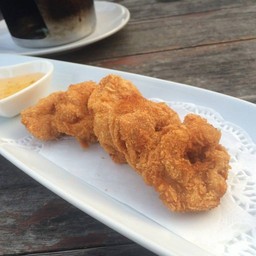 ทอดมันกุ้ง จานนี้ทอดแห้งๆๆไปหน่อย