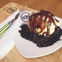 บราวนี่ไอศครีมวนิลา 😍