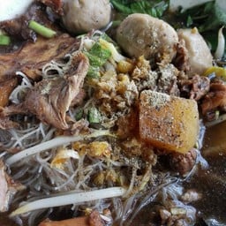 ก๋วยเตี๋ยวเรือ โรงพยาบาลพุทธมณฑล