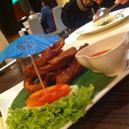 หมูหลบแดด