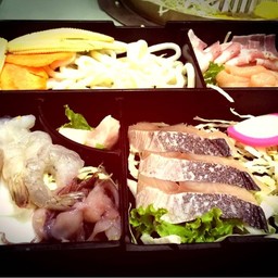ชุดครอบครัวหมู