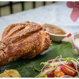 เด็ดมาขาหมูขานี้