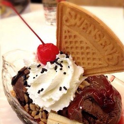 Swensen's บิ๊กซีนครสวรรค์