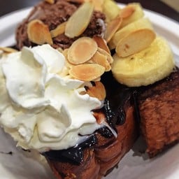 The Toast Cafe' Tesco Lotus Salaya