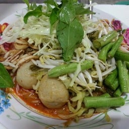 ขนมจีนแม่ไข่ ตลาดโรงเกลือนวนคร