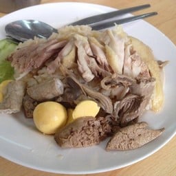 เกรียงไกร ข้าวมันไก่ สาขา2 ท่าน้ำนนท์