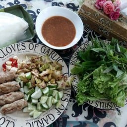 แหนมเนืองชุดเล็กหมู4ชิ้น (100)