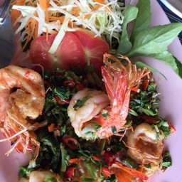 กุ้งผัดพริกเกลือ